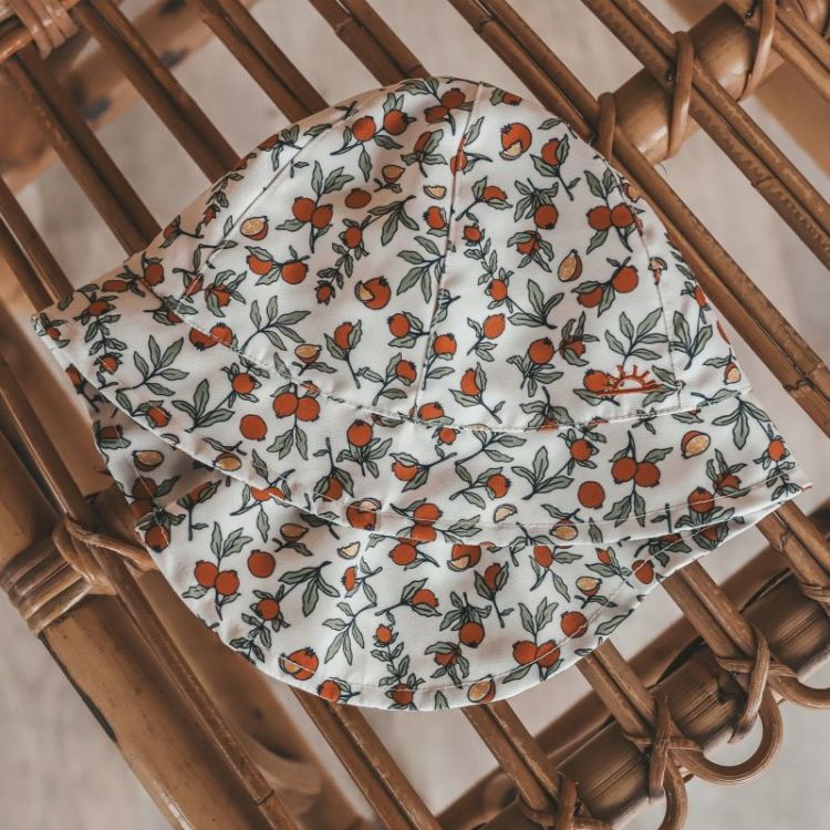 Pommegranate | Hat White Swan